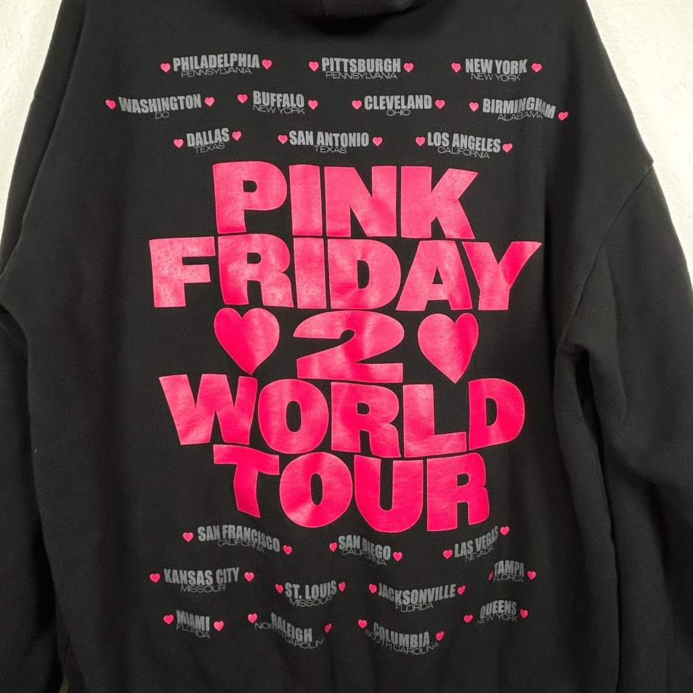 Nicki Minaj Pink Friday 2 World Tour Graphic Black Hoodie Unisex Size L - Picture 3 of 4